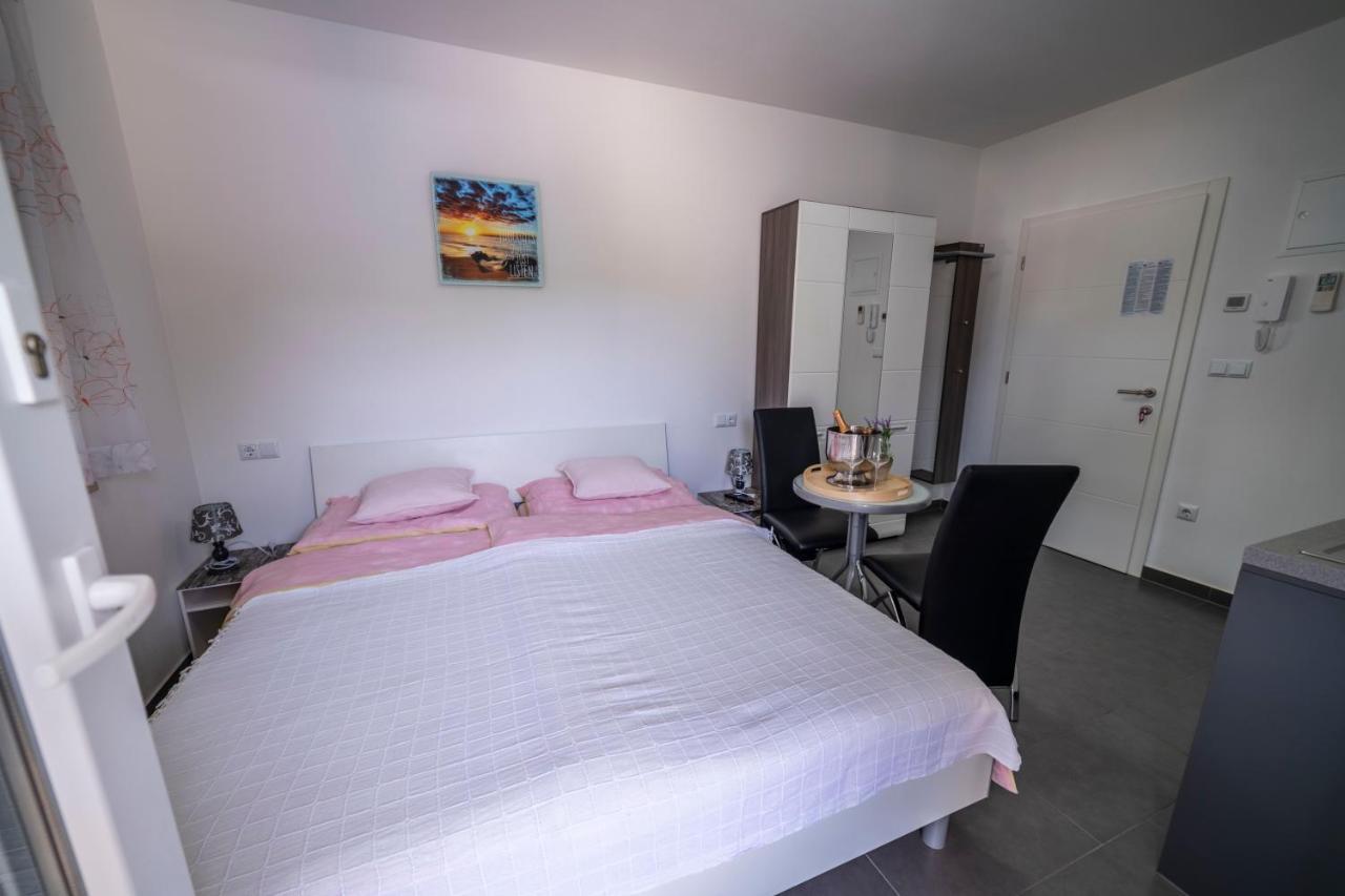 Apartments Adriana Pula Dış mekan fotoğraf