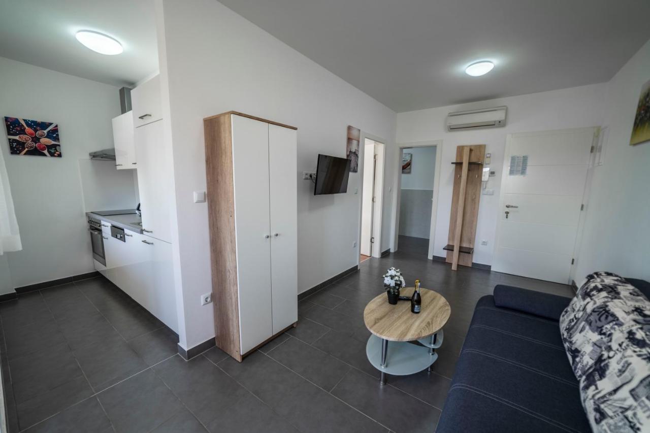 Apartments Adriana Pula Dış mekan fotoğraf